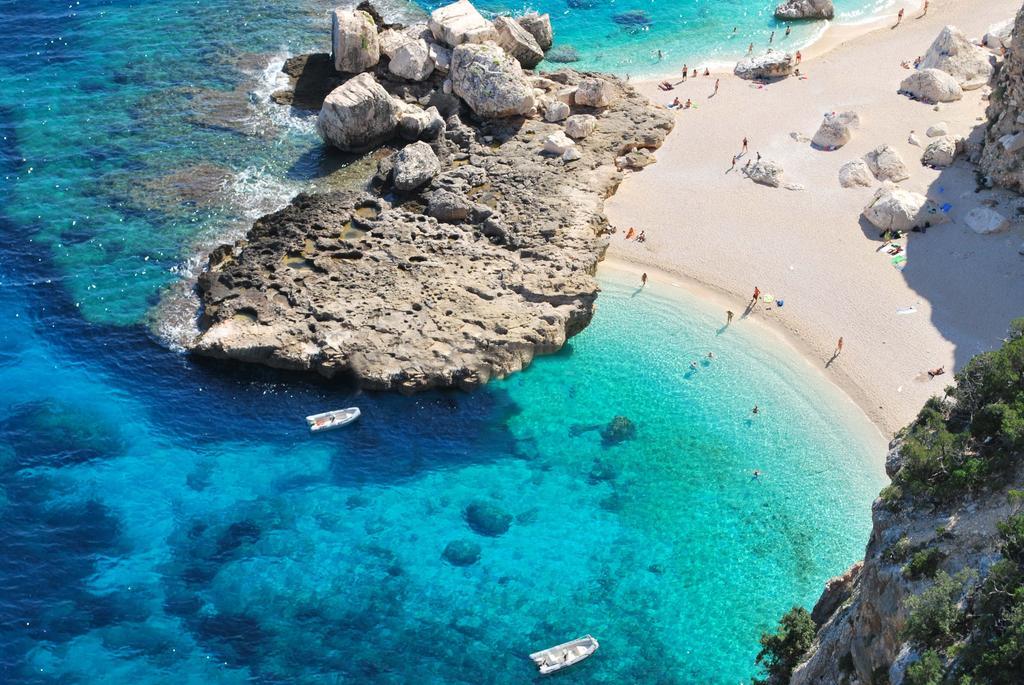 Mura Cala Gonone